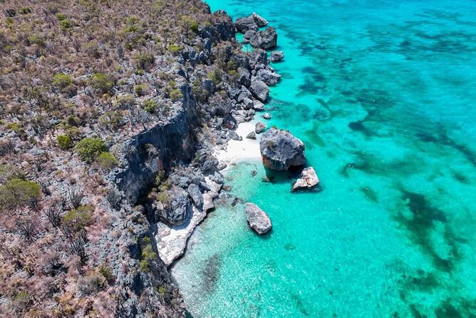 Southern VIP Route + Aguilas Bay: All Inclusive 2-Day Tour - Pedernales + Haiti Border Market: A Short Cultural Stop With Big Context