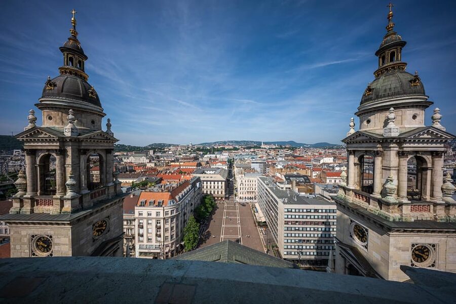 St. Stephen's Basilica: VIP Concert & After Hours Dome Visit - Who this VIP Basilica program fits best