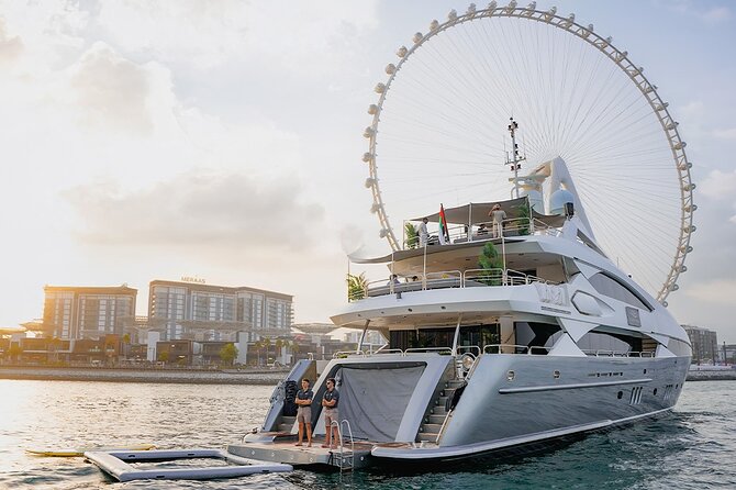 Sunseeker Superyacht: VIP Dining, Premium Drinks & Music - Key highlights you’ll care about