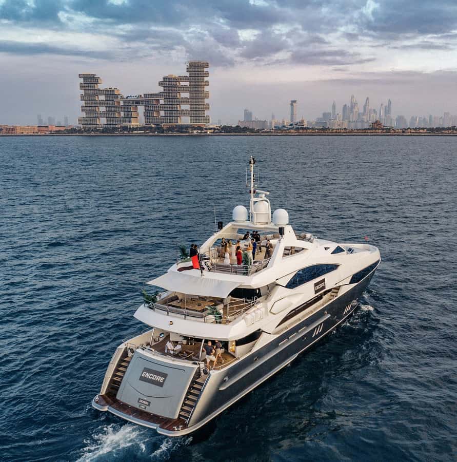 Sunseeker Superyacht: VIP Dinner, Premium Drinks& Live Music - The yacht layout and the 30-guest limit (what it means for your night)