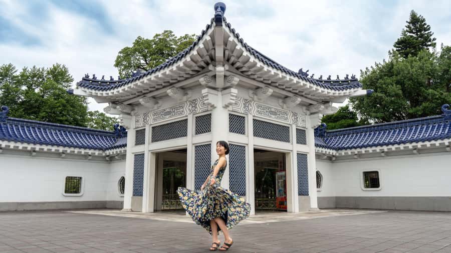Taiwan Taipei: VIP Photoshoot with Taiwan Photographer - Routes You Can Choose (And How to Think About Your Two Locations)
