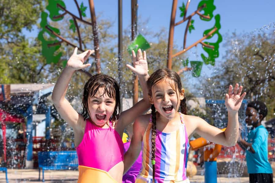 Tampa: ZooTampa at Lowry Park Ticket with After Hours Option - Manatees and rehab care: what to look for
