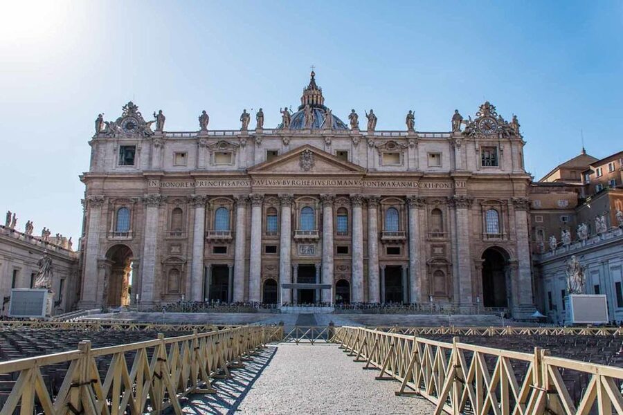 The Vatican: Private VIP Experience Tour - Raphael Rooms: frescoes you can actually place in time