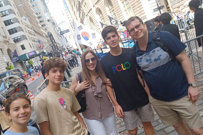 Top Rated Luxury Private VIP Tour by vehicle, Select 3 or 5 hours - Lower Manhattan hits: Financial District, the Statue viewpoint, and harbor drama