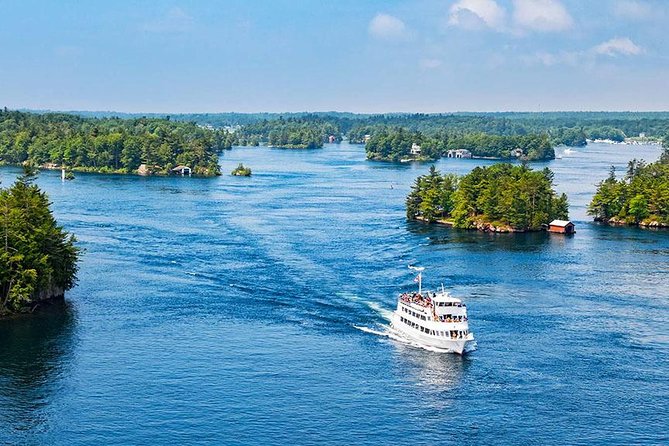 Toronto, Niagara Falls & Thousand Islands VIP 2–Day Trip - Niagara SkyWheel (Nov–Apr): Comfortable Views When Weather Turns