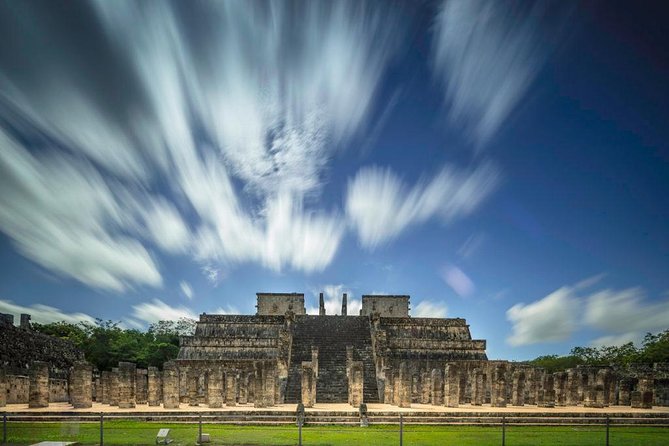 Tour VIP to Chichén Itzá, Valladolid and a Real Mayan Cenote from Cancun - Guide and group size reality check for a “VIP” day