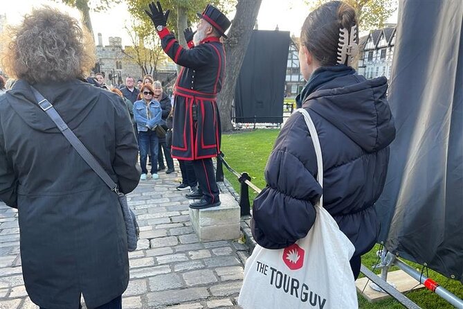 Tower of London: VIP After Hours Access & Ceremony of the Keys - White Tower, Tower Green, and St Peter ad Vincula: Where the Names Land