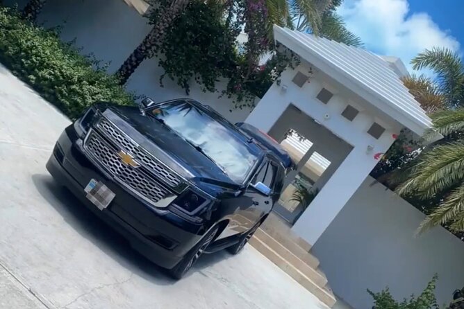 Turks and Caicos Private SUV And VIP Airport Transportation - Drivers and local personality: names you may see, standards you should expect