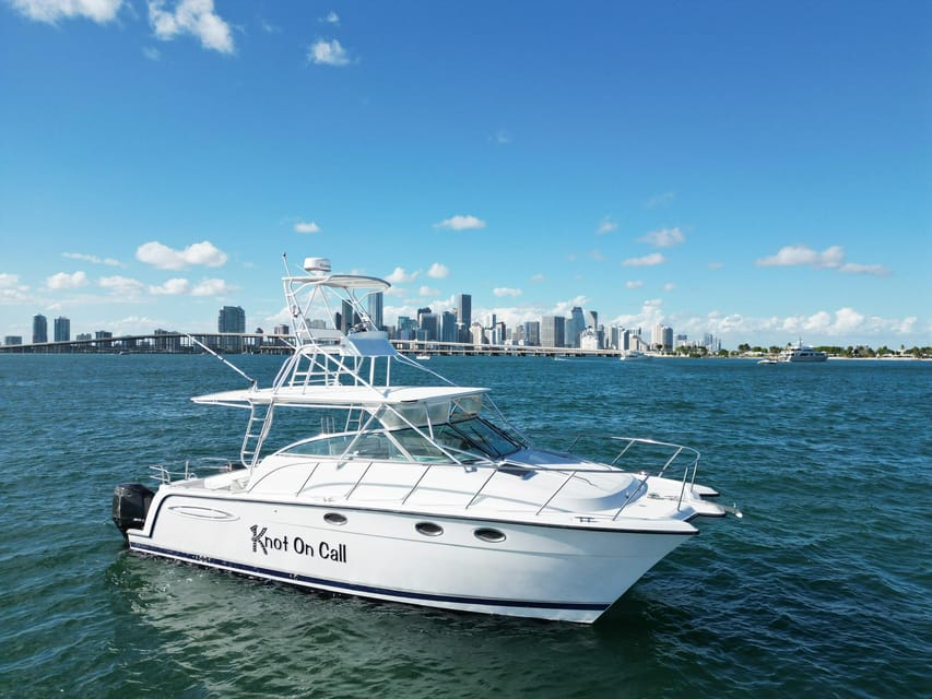 Valencia: VIP Sunset Cruise in Catamaran with drink - FAQ
