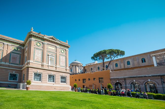 Vatican VIP Early Entrance 8:00 AM - Price and group size: is $71.20 value in 2026?