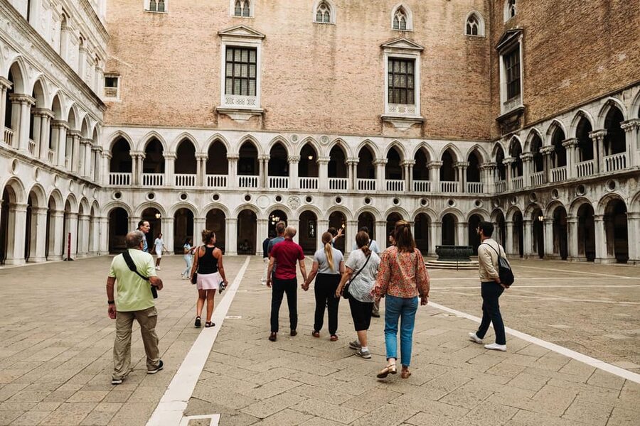 Venice: After-Hours St. Mark’s & Doge's Palace VIP Tour - Where You Meet and How the Tour Flows