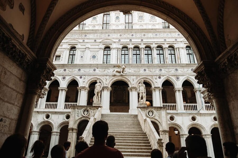 Venice: After-Hours St. Mark’s & Doge's Palace VIP Tour - Walking Comfort, Dress Rules, and What Can Get You Turned Away