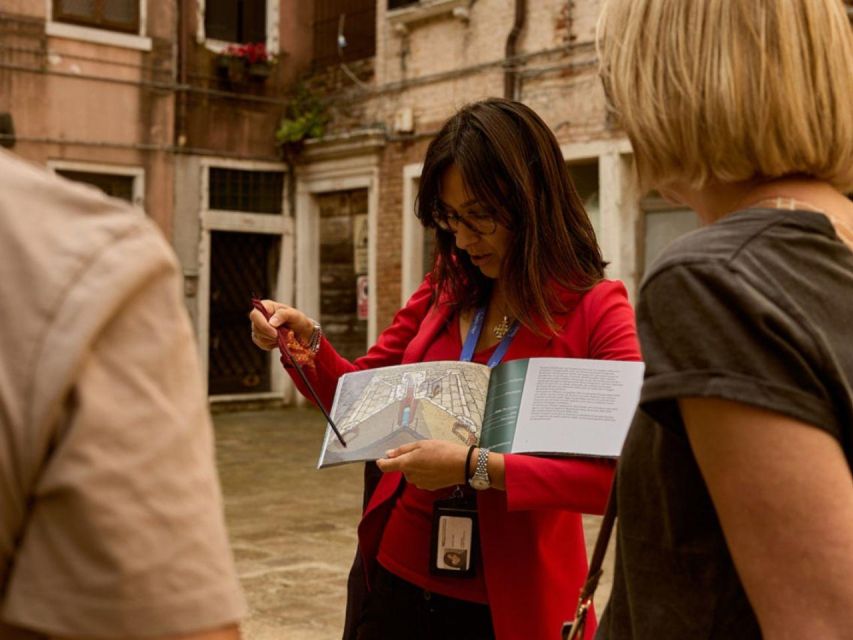 Venice: Vip Semi-Private Walking Tour with Gondola Ride - Campo Santi Giovanni e Paolo and the gondola payoff