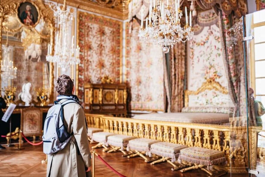 Versailles: Entry ticket & Private Apartments VIP Tour - The Big Win: Louis XV and Louis XVI Private Apartments