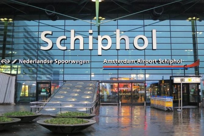 VIP Amsterdam Airport Departure Transfer - VIP pickup to Schiphol: the easy escape route