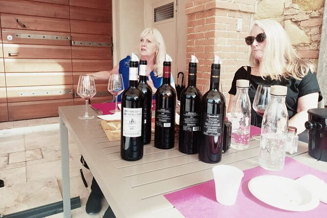 VIP Brunello Montalcino, Montepulciano & Val d'Orcia with Lunch - Montepulciano: steep streets, Renaissance buildings, and Noble wine cellars