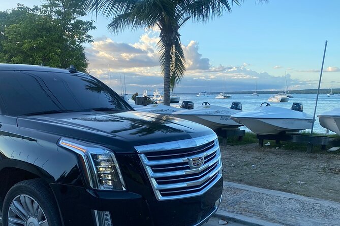 Vip Cadillac transportation in Punta Cana-BAVARO ROUNDTRIP - What You Actually Get in the Ride: Wi‑Fi, Cold Water, Clean Cars