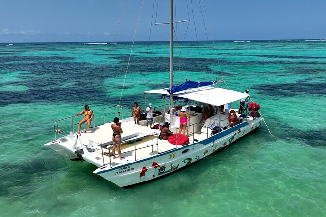 VIP Catamaran with Snorkeling - Entertainment on board: why the crew matters as much as the water