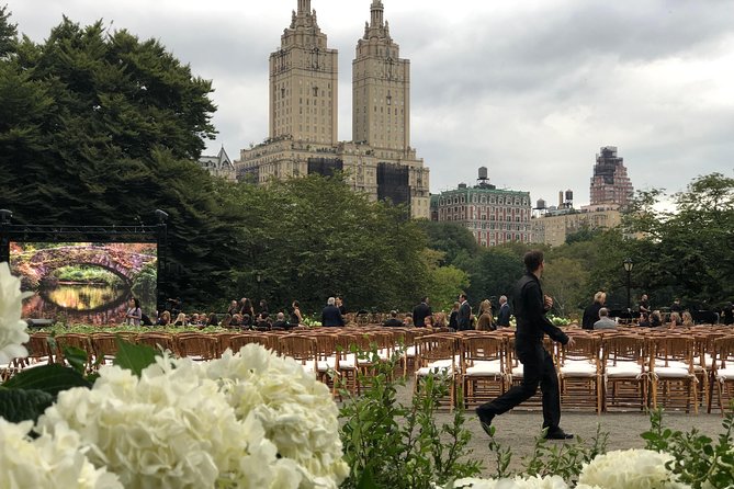 VIP Central Park Pedicab Tour - Reservoir to Delacorte Theater: Big Open-Air Moments