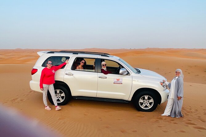 VIP Desert Safari with High Red Dune Bashing & Live BBQ Dinner - Guides matter: what the best days have in common