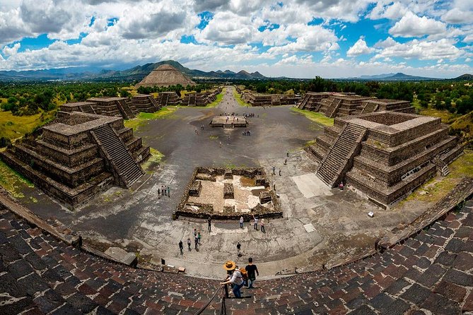 VIP Experience in Teotihuacán (The cheapest price for private tour) - The VIP Touch: Mexican Hat and Personalized Service