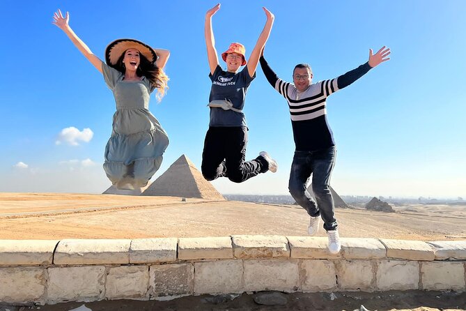 VIP Giza pyramids ,sphinx,Camel ride lunch and inside the pyramid - Pyramids of Giza: what to expect at each stop (and why the order helps)