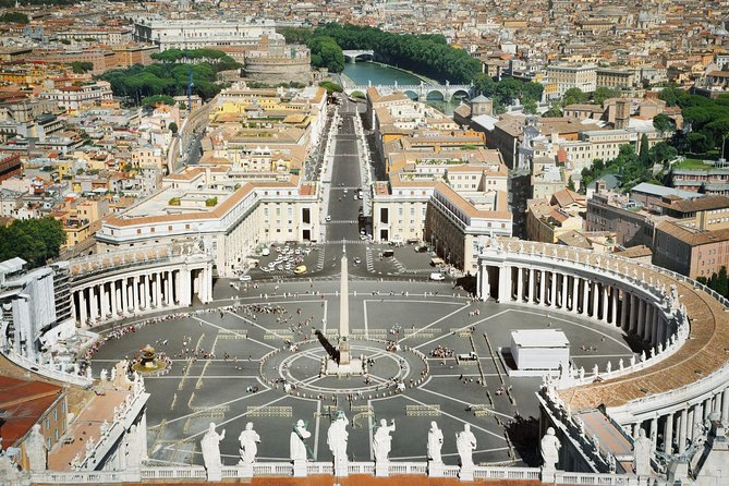 VIP Guided Tour Rome Colosseum, Vatican Museums, lunch included - The big idea: two icons, one guided plan