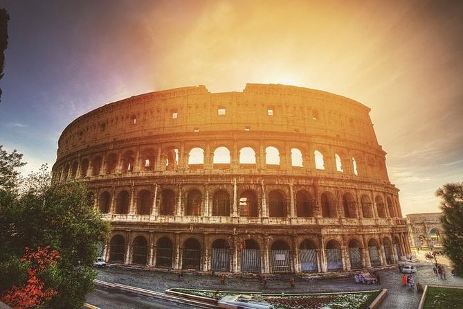 VIP Guided Tour Rome Colosseum, Vatican Museums, lunch included - Entering The Colosseum and Roman Forum the smart way
