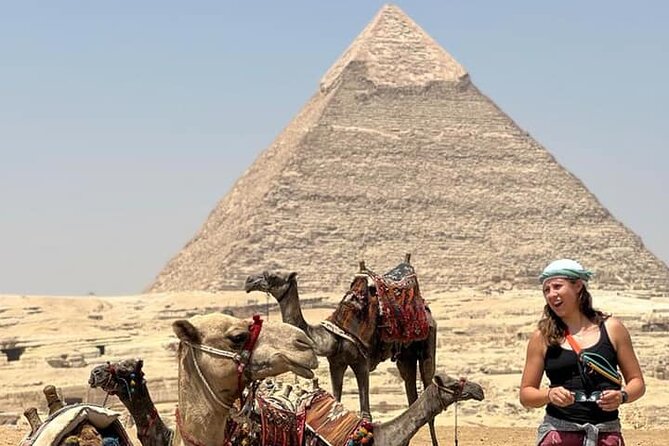 VIP Half Day Tour Giza Pyramids ,Great Sphinx and Cairo Food Tour - Hotel pickup and private vehicle: why this matters at Giza