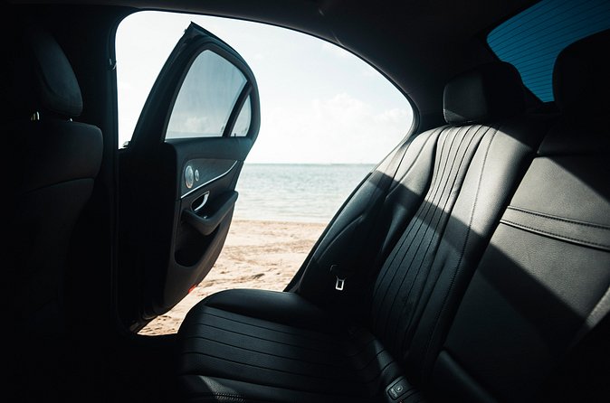 VIP Luxury Sedan Airport Transfer - Where Pickup Goes Right (and the One Thing to Double-Check)