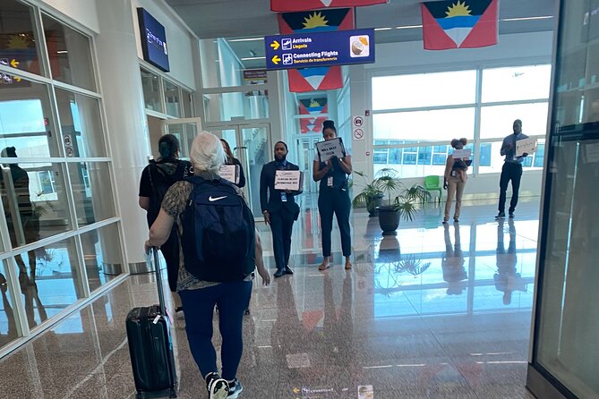 VIP Meet and Greet Fast Track on Arrival at Antigua Airport - without Transfers - Your transport plan: fast track ends at your taxi or car