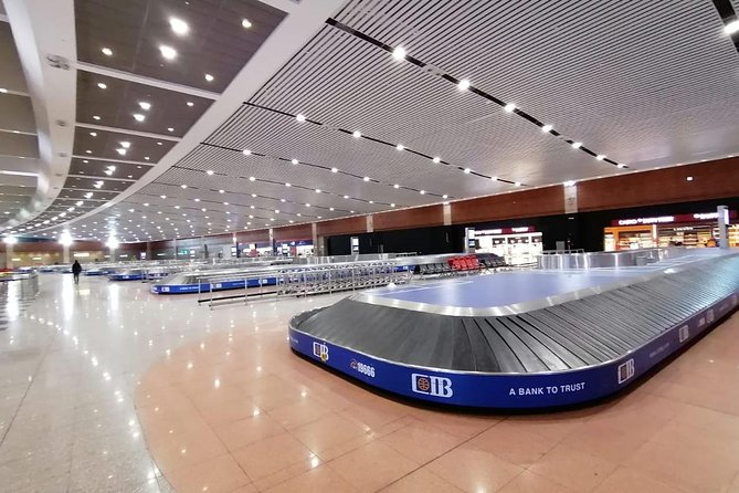 VIP Meet and Greet Private Hotel Transfer from Cairo Airport - Timing and Airport Reality: Why the 24/7 Part Matters