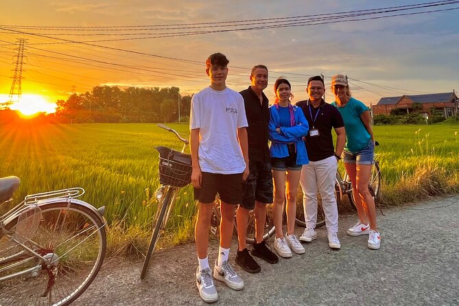 VIP Mekong Delta Adventure Cycling & Kayaking - Private Day Trip - Tien River cruise plus Đàn Ca Tài Tử folk music
