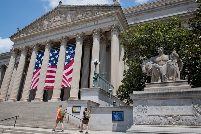 VIP National Archives Skip-The-Line Guided Tour 6 ppl Max - Quick takeaways (why this one works)