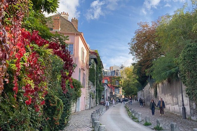 VIP Paris in a Day: Montmartre, Louvre, Île de la Cité, Cruise - The Guide Makes the Difference: How This Day Feels VIP