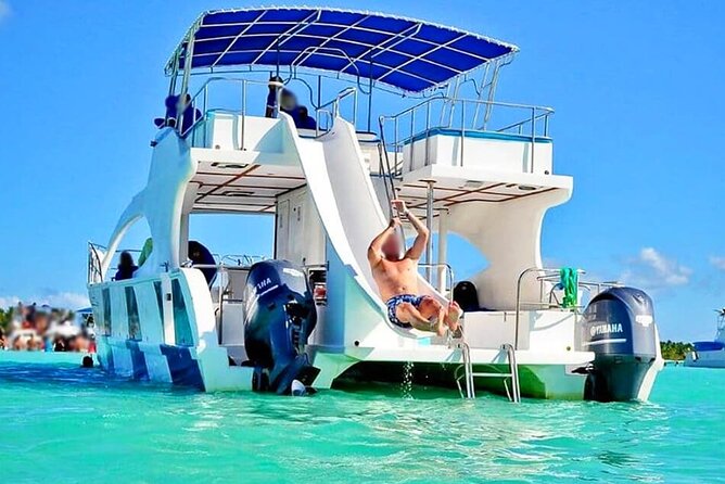 VIP Premium Yacht -Party Boat-Brunch - VIP Premium Yacht in Punta Cana: The Simple Pitch