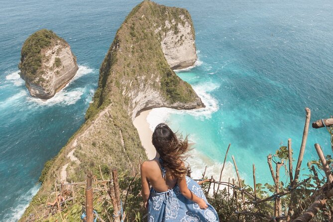 VIP Private Boat to Nusa Penida: Snorkeling with Mantas + Land Tour Adventure - Lunch on land: the reset that keeps the day enjoyable