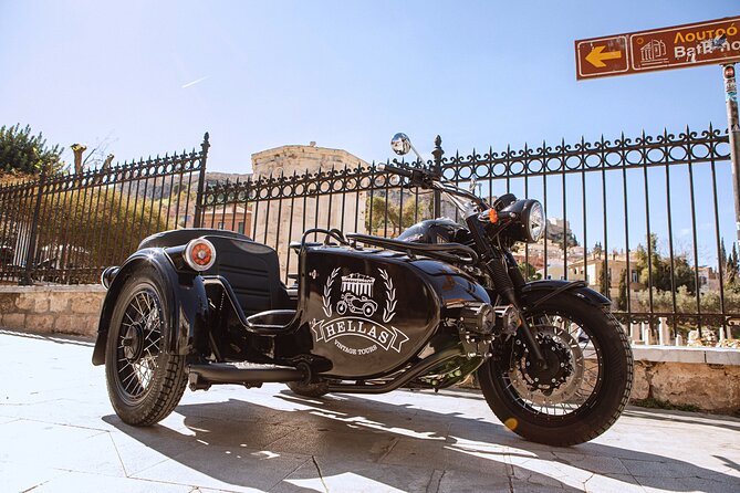 VIP Private Guided Tour of Athens Acropolis & Plaka in a Sidecar - Anafiotika: the Cycladic side of Athens, just steps from the ancient sites
