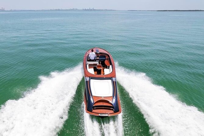 VIP Private Luxury Boat Tour - Riva Aquariva Yacht Venice - St. Mark’s waterfront from the lagoon: Doge’s Palace and the Bridge of Sigh