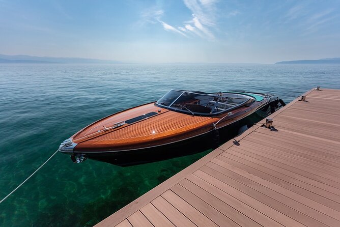 VIP Private Luxury Boat Tour - Riva Aquariva Yacht Venice - San Giorgio Maggiore: the church viewpoint that makes your photos look planned
