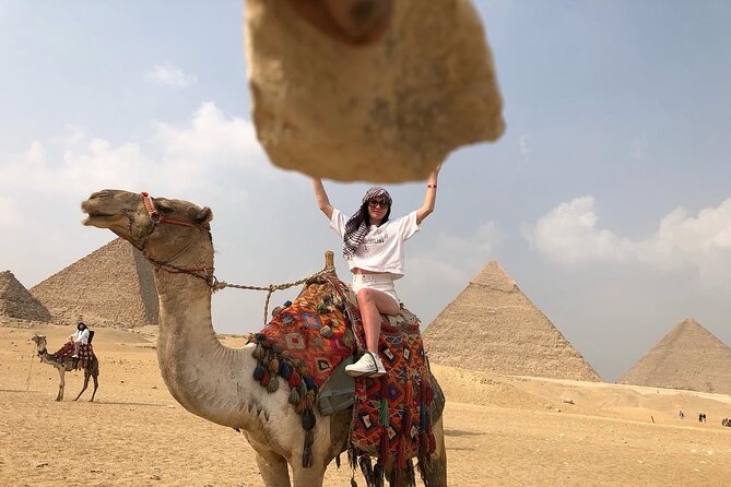 ViP Private Tour Giza Pyramids,Sphinx,camel ride , inside Pyramid - Optional papyrus or perfume shop: how to decide without wasting time