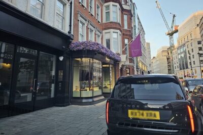 VIP Private Transfers Stansted Airport to/from Any London Hotel - Getting picked up at Stansted arrivals without guesswork