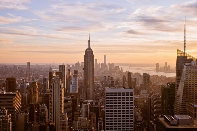 VIP Rock Pass: Includes SKYLIFT, Beam, Rooftop Garden - Top of the Rock deck and the rooftop garden stop