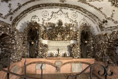 VIP Rome Catacombs Night Tour with Capuchin Crypts - Capuchin Crypts Under Santa Maria della Concezione: Bones, Chapels, and a Museum-Like Flow