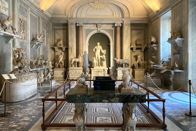 VIP semi-private Vatican Museum and Sistine Chapel Tour - Sistine Chapel with meaning first, silence next