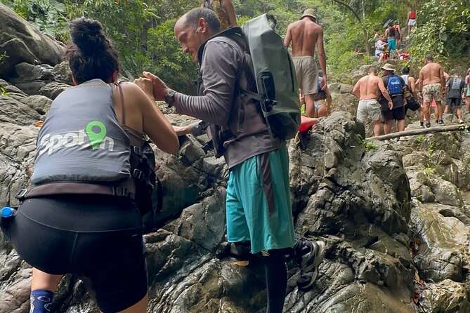 VIP Small Group El Yunque Rainforest Adventure - Lunch at a local restaurant: budget it and use the guide’s timing