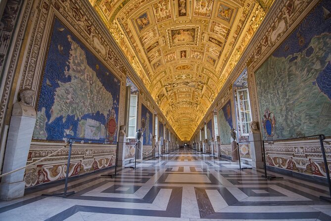 VIP Small-Group Vatican Early Morning Guided Tour - Group Size: Small-Group in Real Life