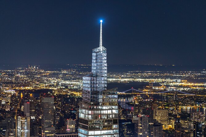 VIP SUMMIT One Vanderbilt and Grand Central Guided Tour - Walking comfort: stairs, uneven surfaces, and the real NYC workout