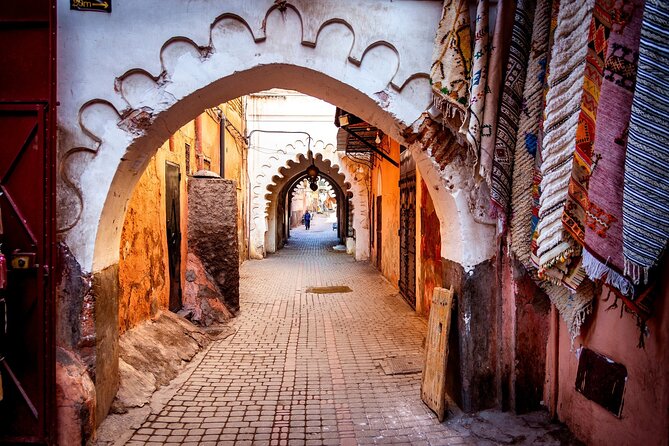 VIP tour Casablanca to Marrakech: Luxury Day of History & Culture - Casablanca to Marrakech in 10–12 hours: the real pace