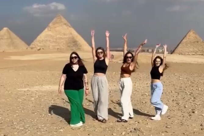 Vip Tour Giza pyramids, sphinx with Camel Ride and Vip lunch - Great Sphinx plus Khafre’s valley temple: a tight 1-hour stop